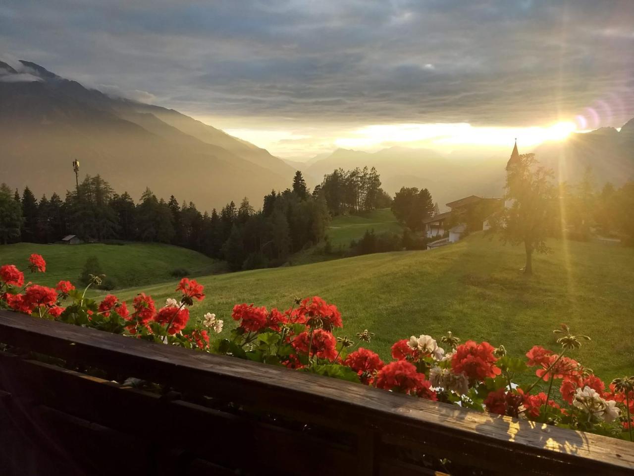Haus Lukas Bed & Breakfast Seefeld in Tirol Exterior photo