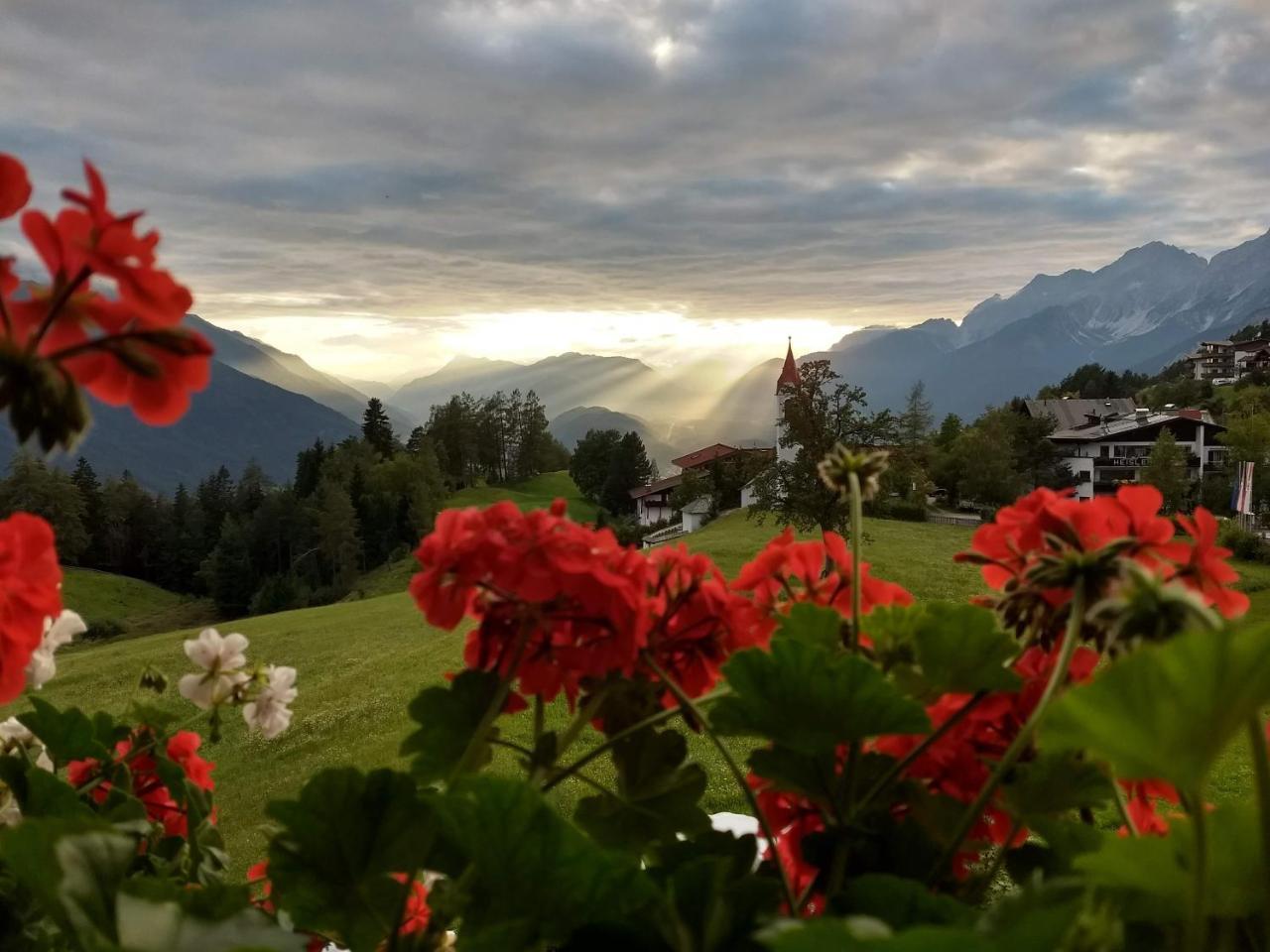 Haus Lukas Bed & Breakfast Seefeld in Tirol Exterior photo